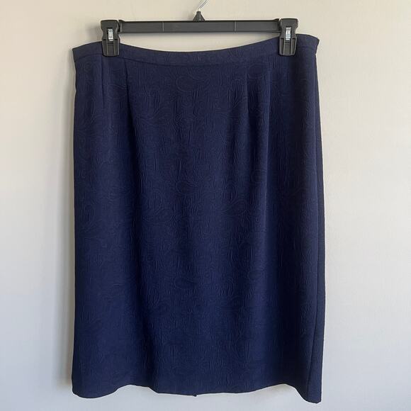 Dorby Skirt Suit Bow Pocket Detail Mock Collar Textured Paisley Navy Blue 18 - Picture 7 of 13